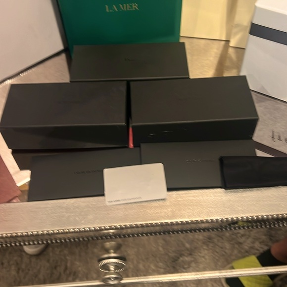 Designer bag and box lot - Picture 7 of 11